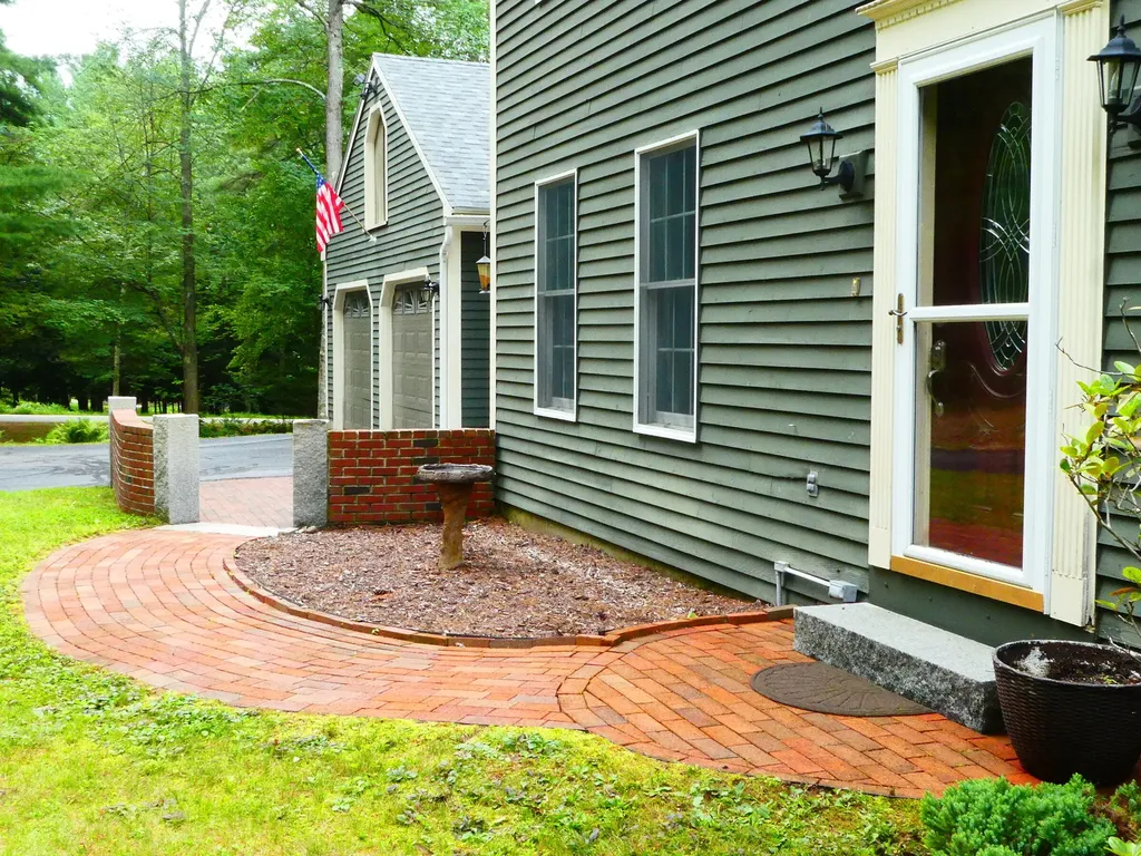 16 Beatrice Drive Gorham ME 04038