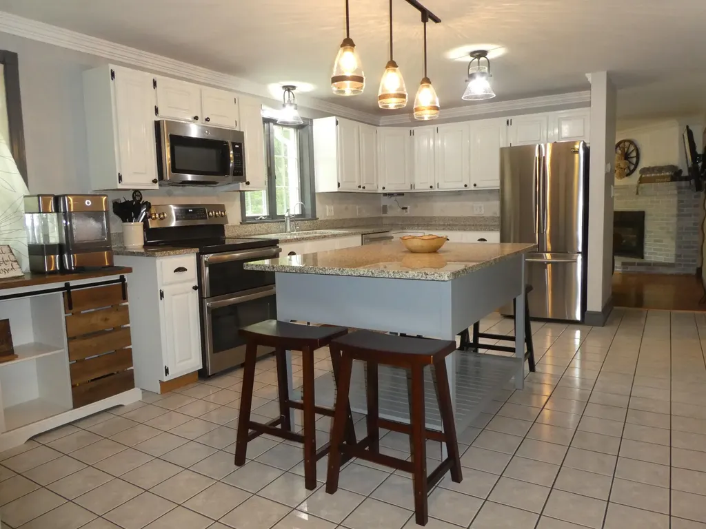 16 Beatrice Drive Gorham ME 04038