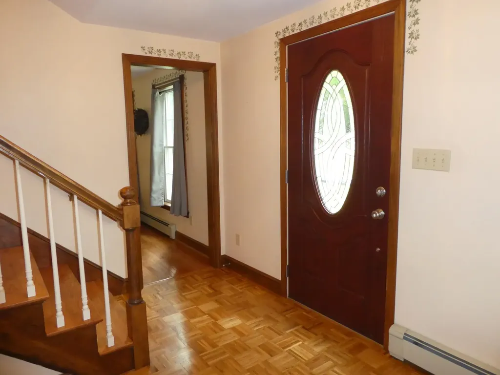 16 Beatrice Drive Gorham ME 04038