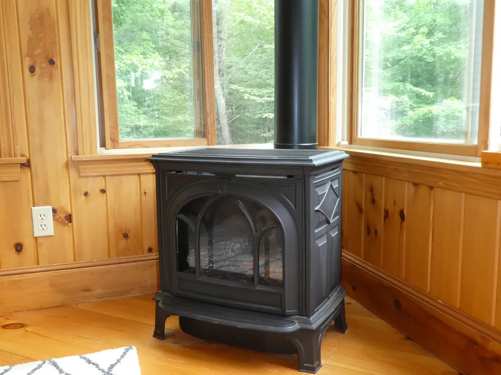 16 Beatrice Drive Gorham ME 04038