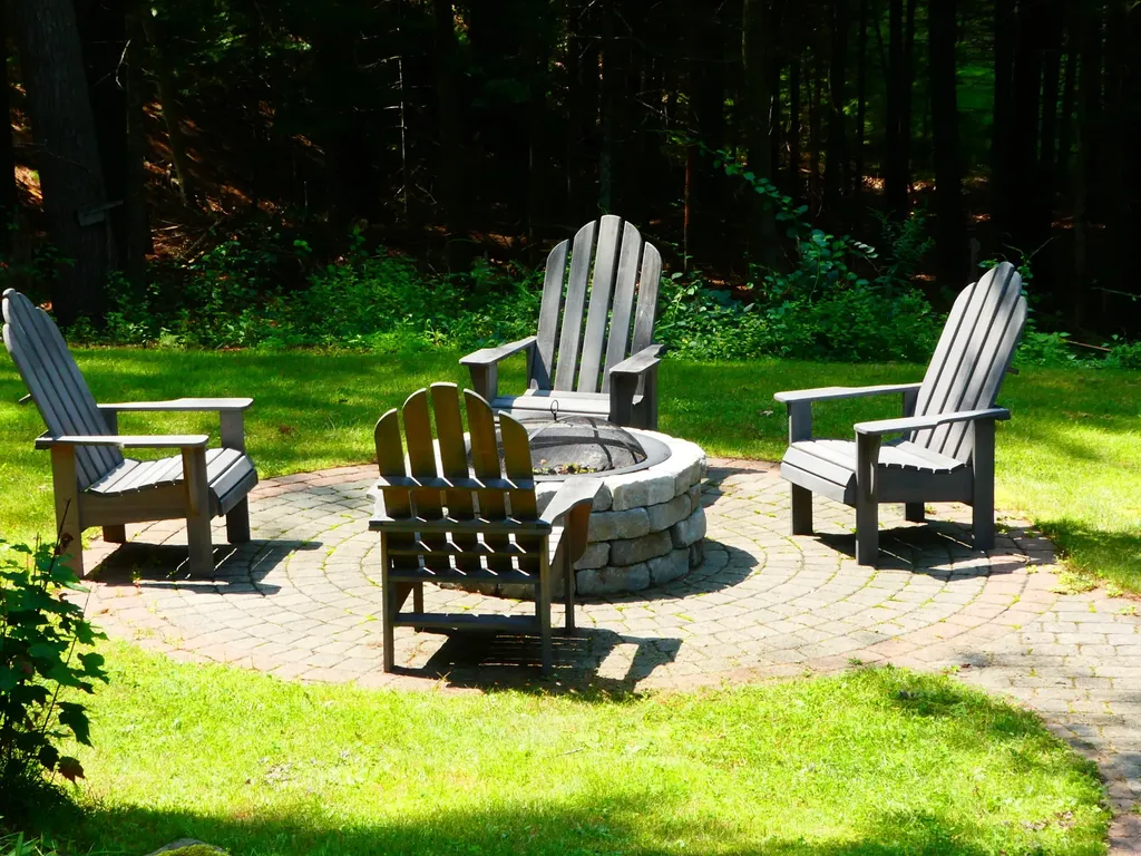16 Beatrice Drive Gorham ME 04038