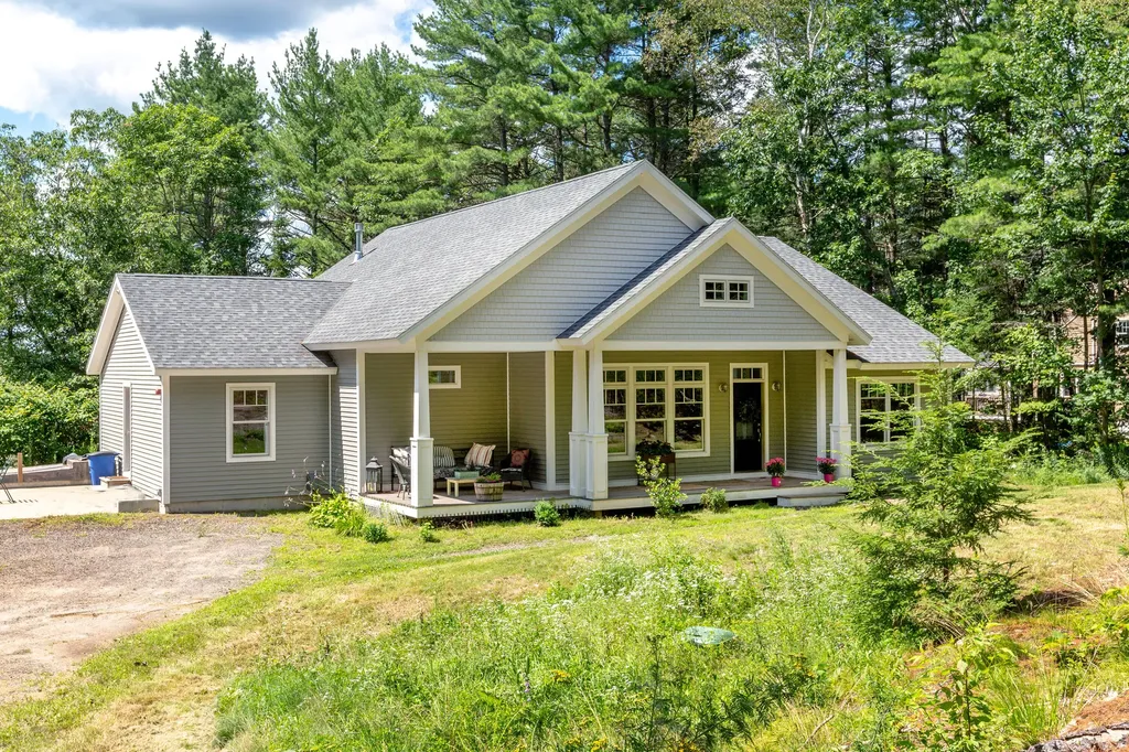 5 Cedar Lane Bath ME 04530