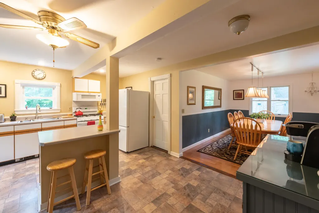 135 Knowles Road Belgrade ME 04917