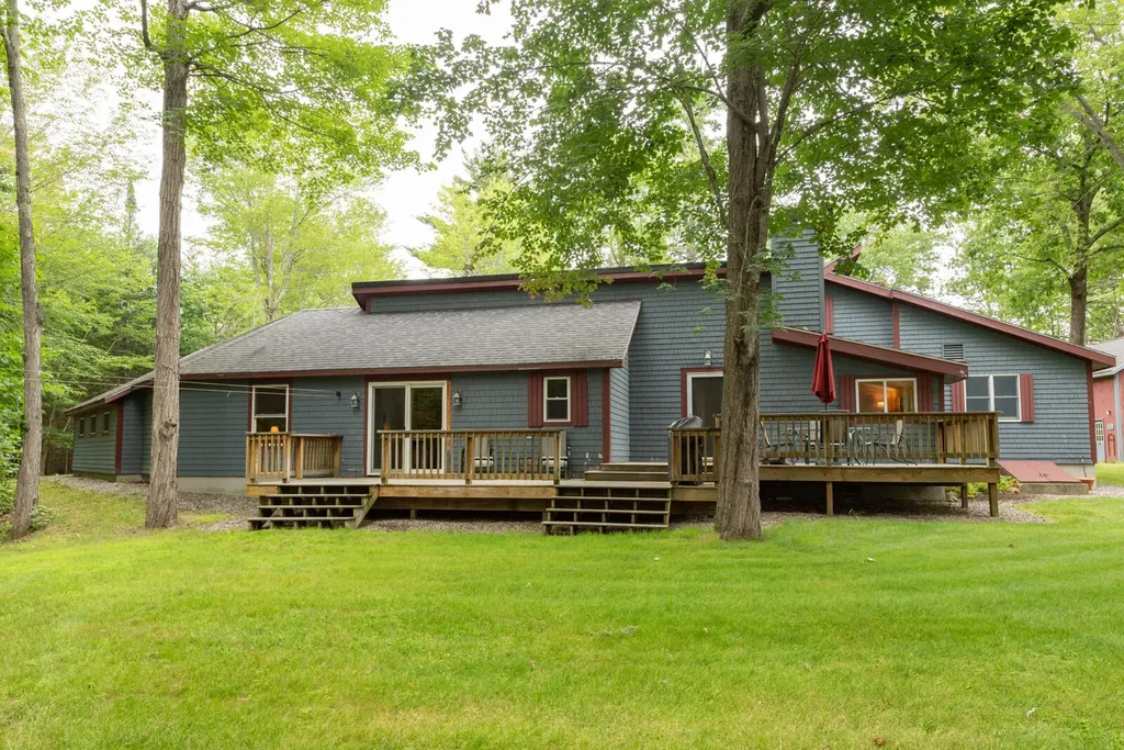135 Knowles Road Belgrade ME 04917