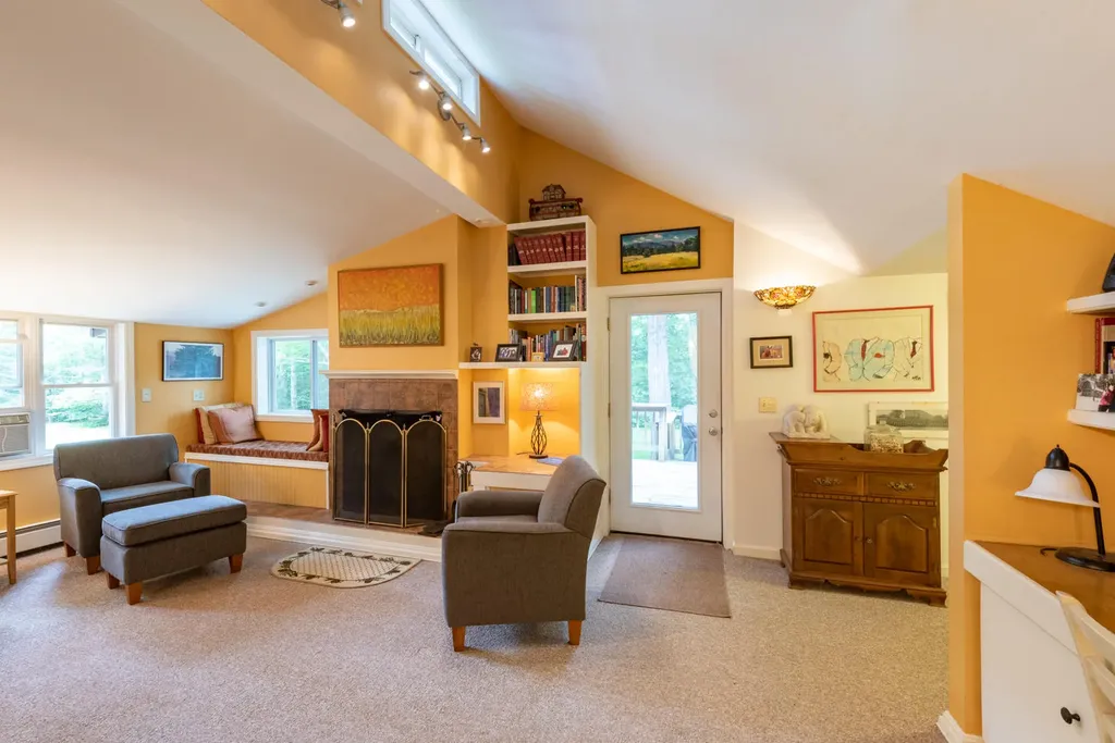 135 Knowles Road Belgrade ME 04917