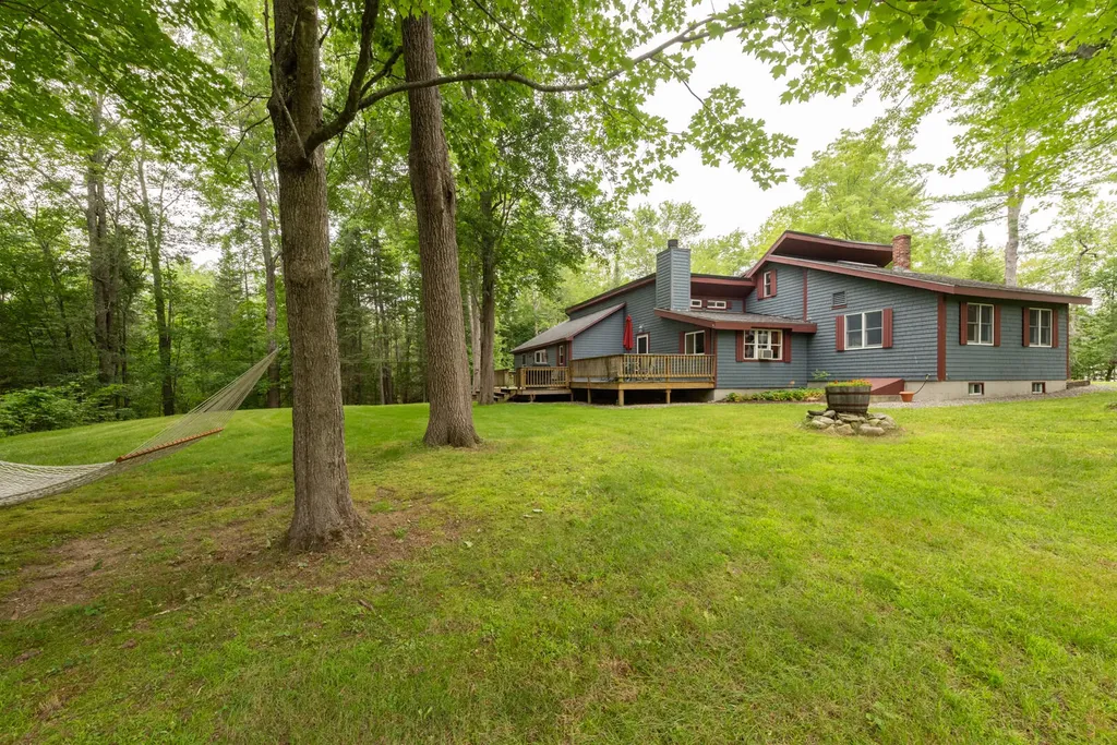 135 Knowles Road Belgrade ME 04917