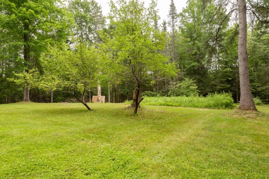 135 Knowles Road Belgrade ME 04917