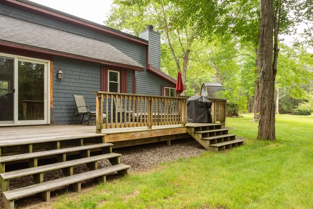 135 Knowles Road Belgrade ME 04917