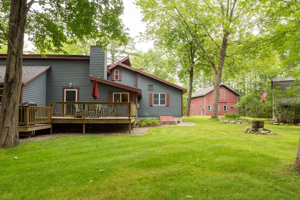 135 Knowles Road Belgrade ME 04917