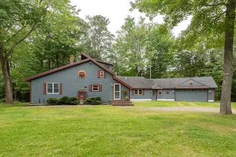 135 Knowles Road Belgrade ME 04917