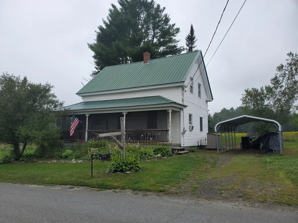 13 Goff Road Dexter ME 04930