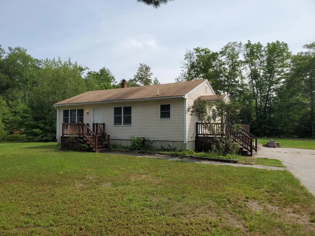 149 Hanscomb School Road Limington ME 04049