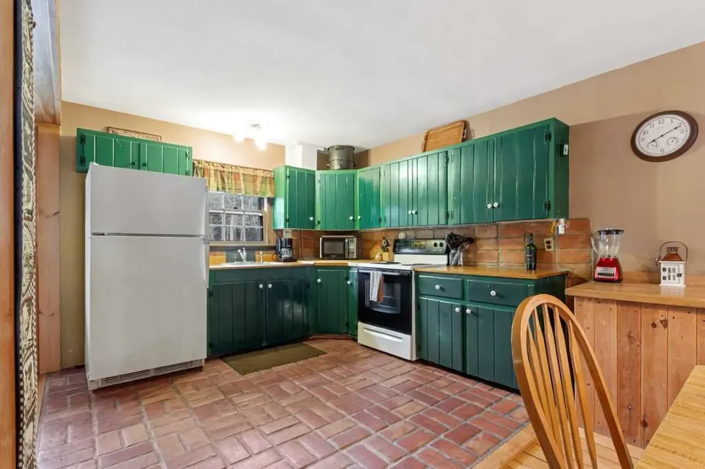649 Nicolin Road Ellsworth ME 04605