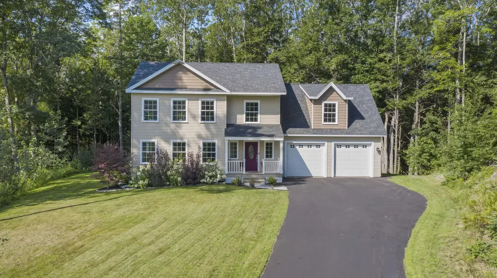 6 Newfield Road Freeport ME 04032