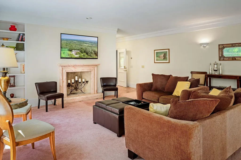 185 W Meadow Road Rockland ME 04841