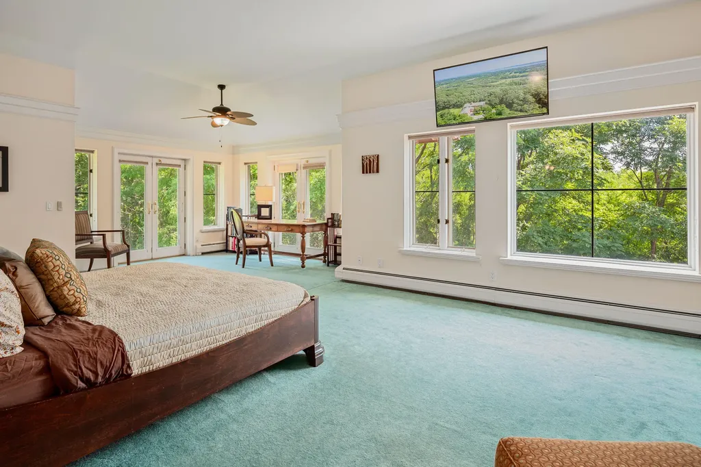 185 W Meadow Road Rockland ME 04841