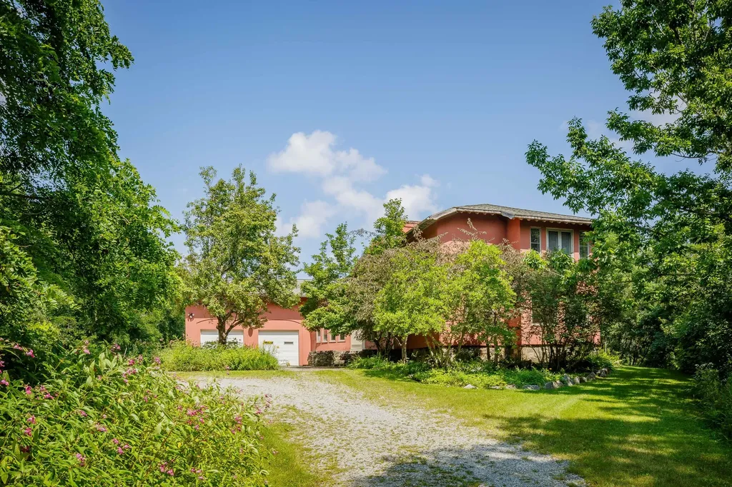 185 W Meadow Road Rockland ME 04841