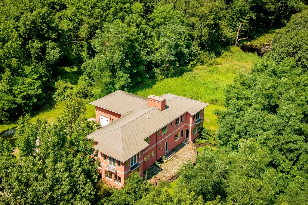 185 W Meadow Road Rockland ME 04841