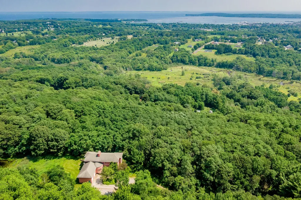 185 W Meadow Road Rockland ME 04841