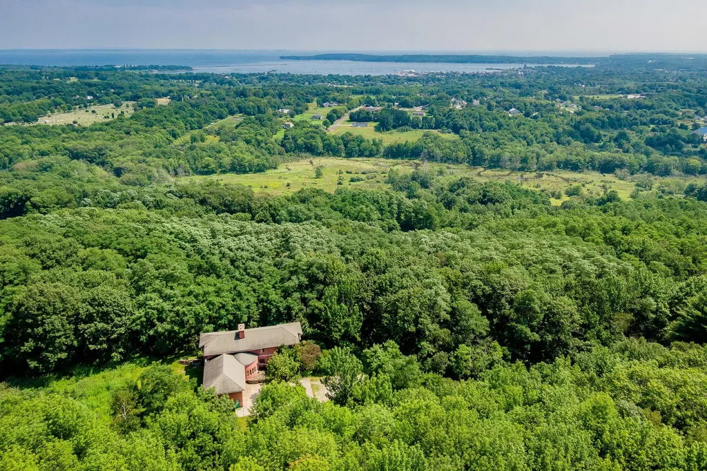 185 W Meadow Road Rockland ME 04841