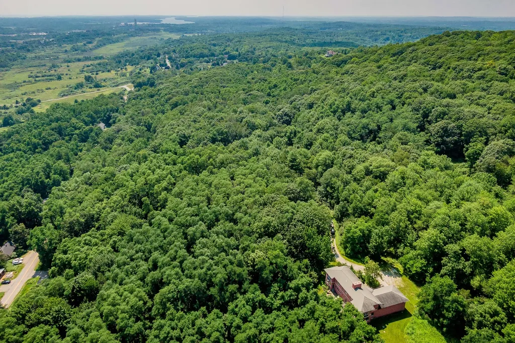 185 W Meadow Road Rockland ME 04841