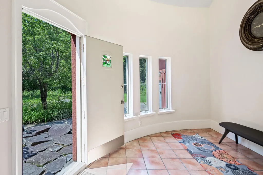 185 W Meadow Road Rockland ME 04841