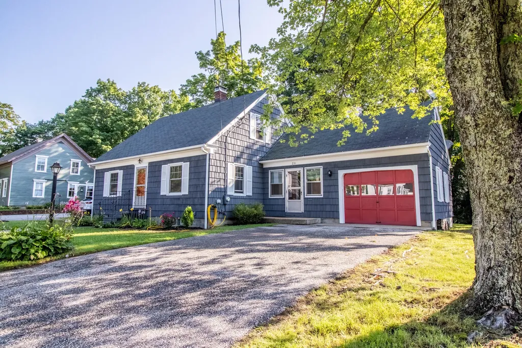 231 North Street Saco ME 04072