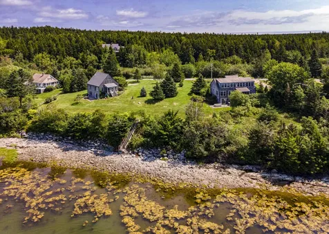 158/152 Richtown Road Tremont ME 04612