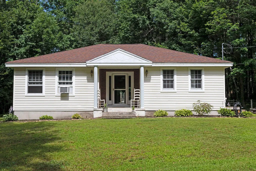6 Whitetail Drive Biddeford ME 04005