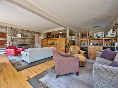 178 Johnson Point Road Penobscot ME 04476