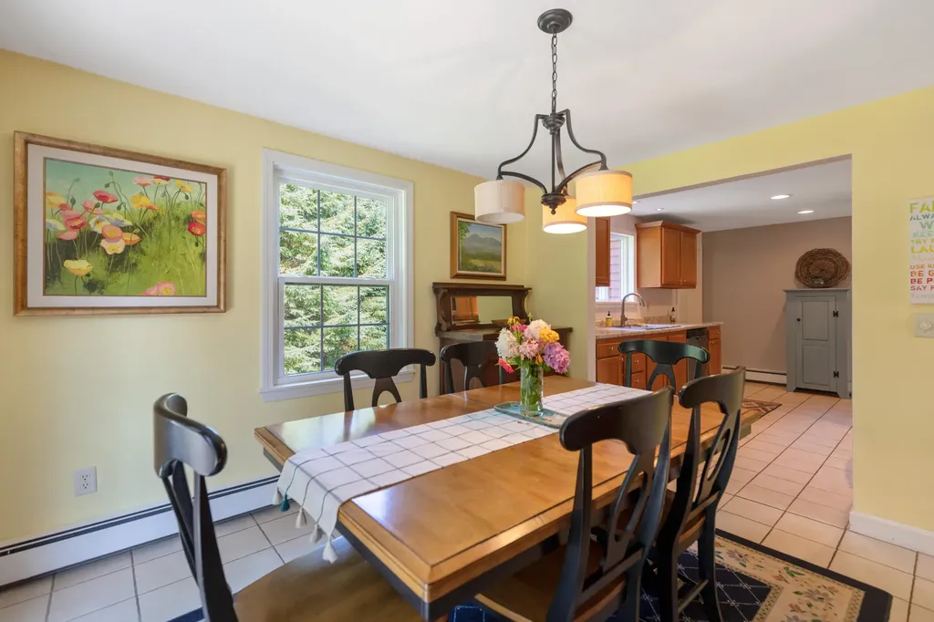 124 Evergreen Lane Windham ME 04062