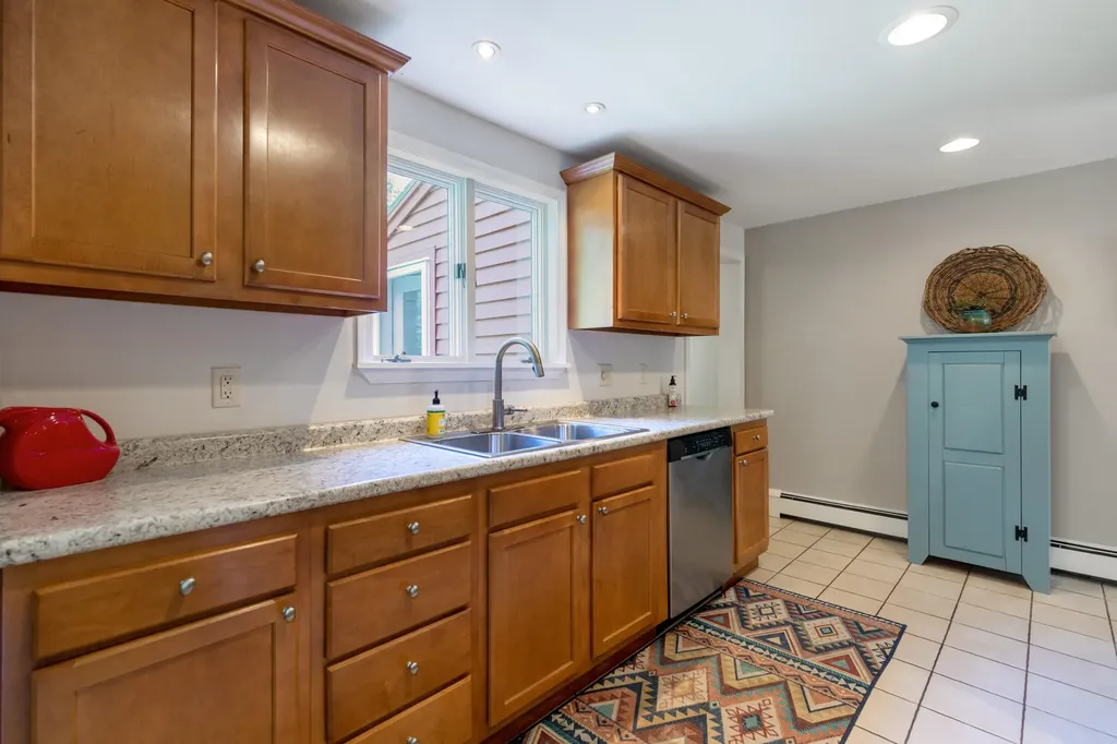 124 Evergreen Lane Windham ME 04062