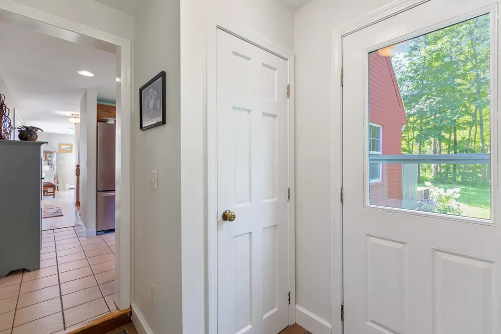 124 Evergreen Lane Windham ME 04062
