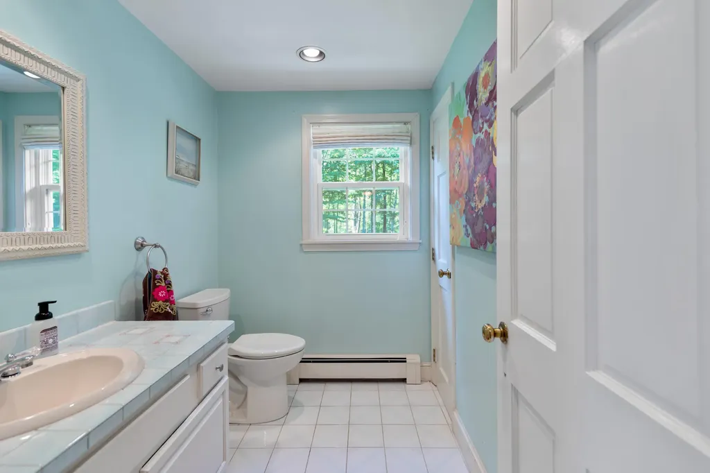124 Evergreen Lane Windham ME 04062