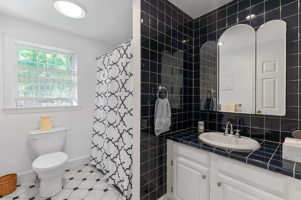 124 Evergreen Lane Windham ME 04062