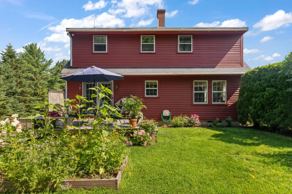 124 Evergreen Lane Windham ME 04062