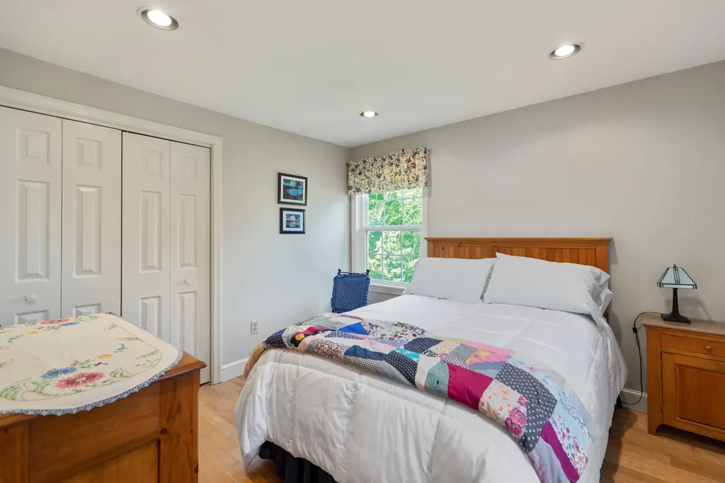 124 Evergreen Lane Windham ME 04062