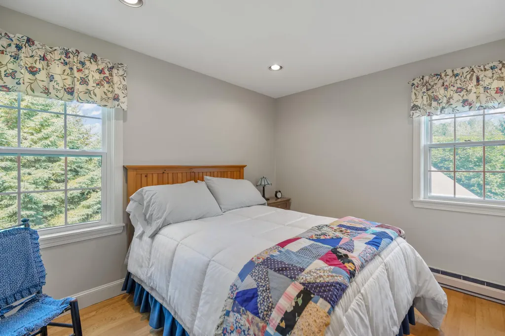 124 Evergreen Lane Windham ME 04062