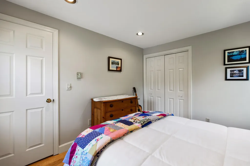 124 Evergreen Lane Windham ME 04062