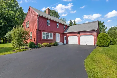 124 Evergreen Lane Windham ME 04062