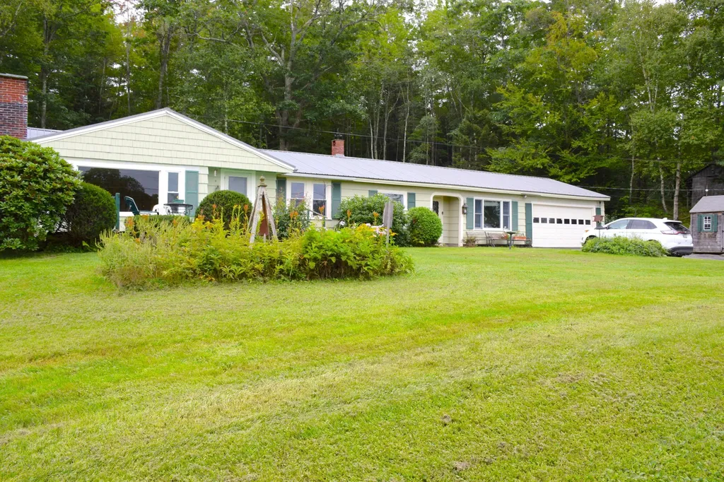 199 Hallowell Road Pownal ME 04069