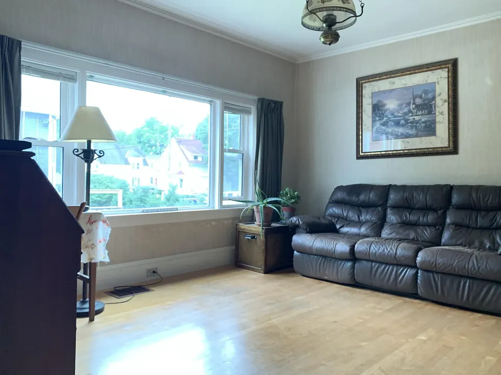 277 Forest Avenue Bangor ME 04401