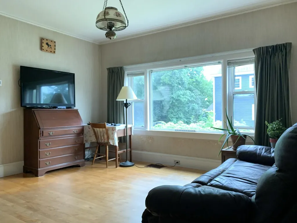277 Forest Avenue Bangor ME 04401