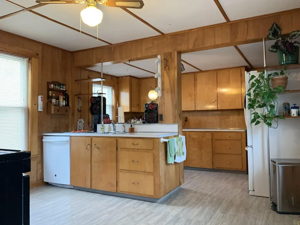277 Forest Avenue Bangor ME 04401