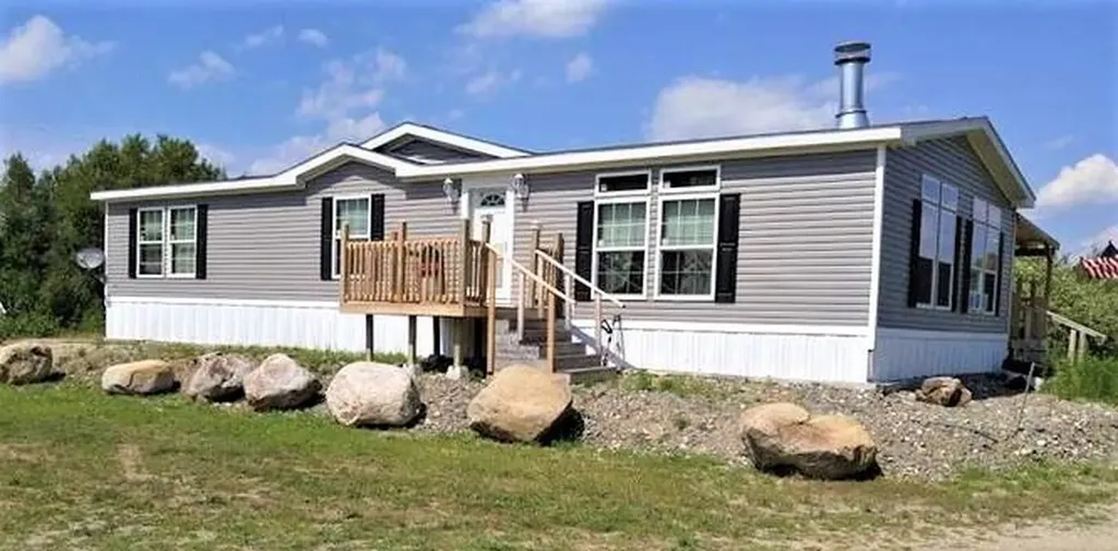 639 Cardville Road Greenbush ME 04418