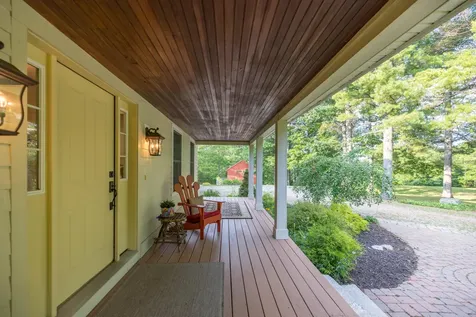 54 Merles Landing Norway ME 04268