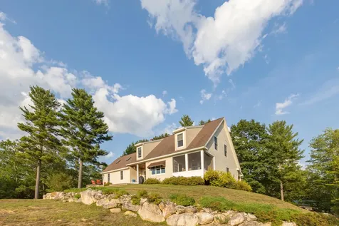 54 Merles Landing Norway ME 04268
