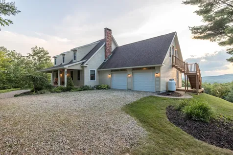 54 Merles Landing Norway ME 04268