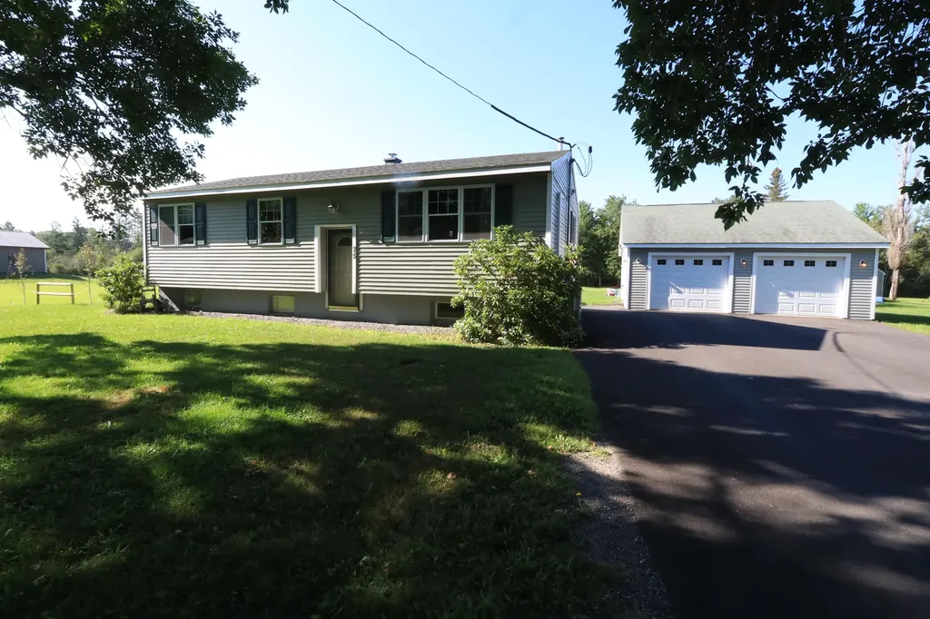 75 Snows Corner Road Orrington ME 04474