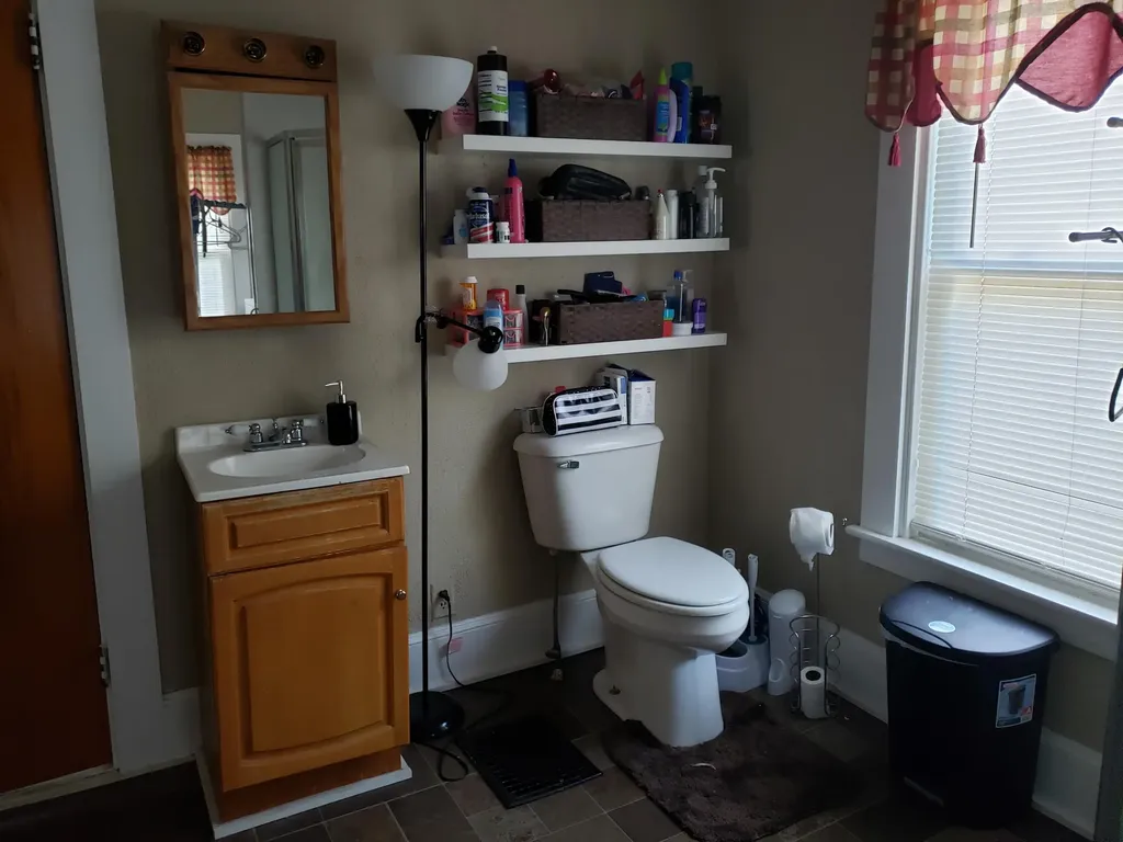 28 Eaton Street Old Town ME 04468